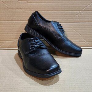 Size 4 Boys Black Perry Ellis Dress Shoe
